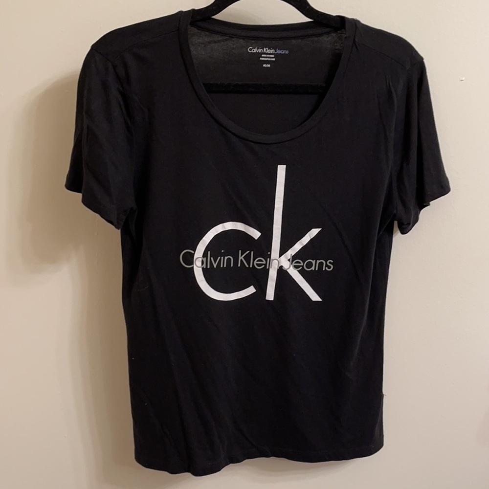 Calvin Klein Jeans T-shirt Size M Color Black White